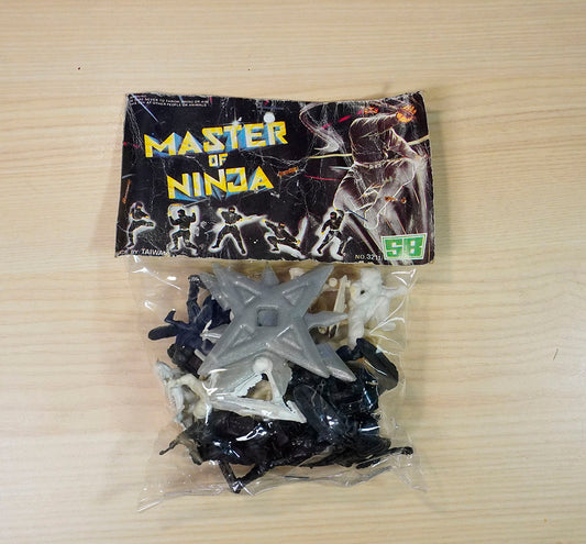 Vintage Toys - Master of Ninja set