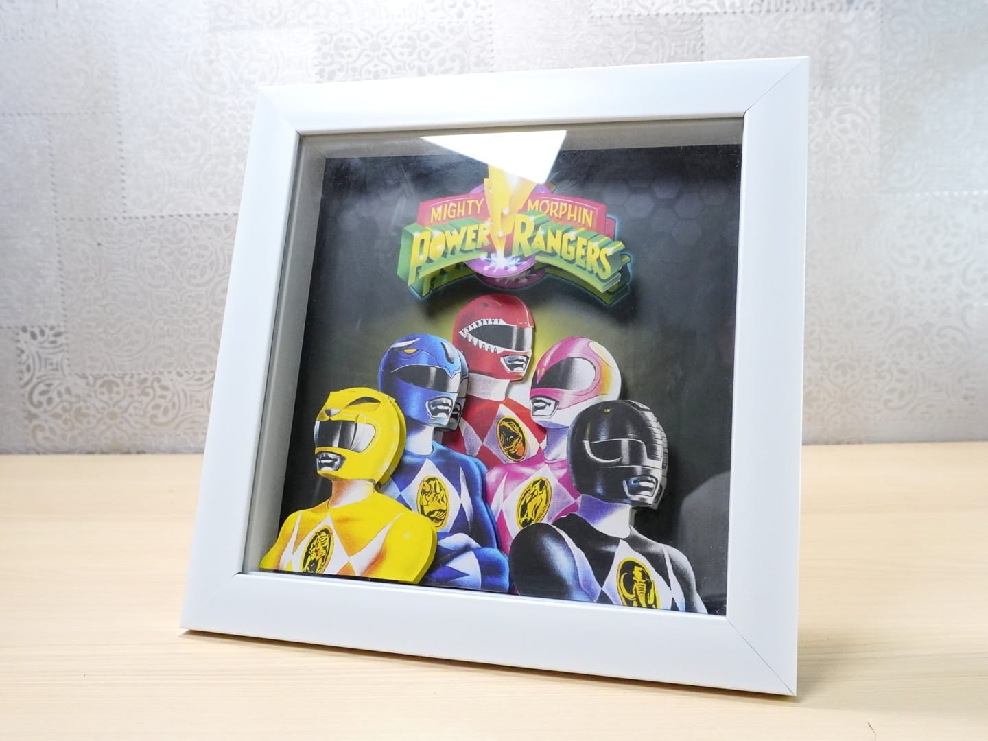 3D Retro Games Diorama Frame: Mighty Morphin Power Rangers SNES Cover - 20x20cm with music